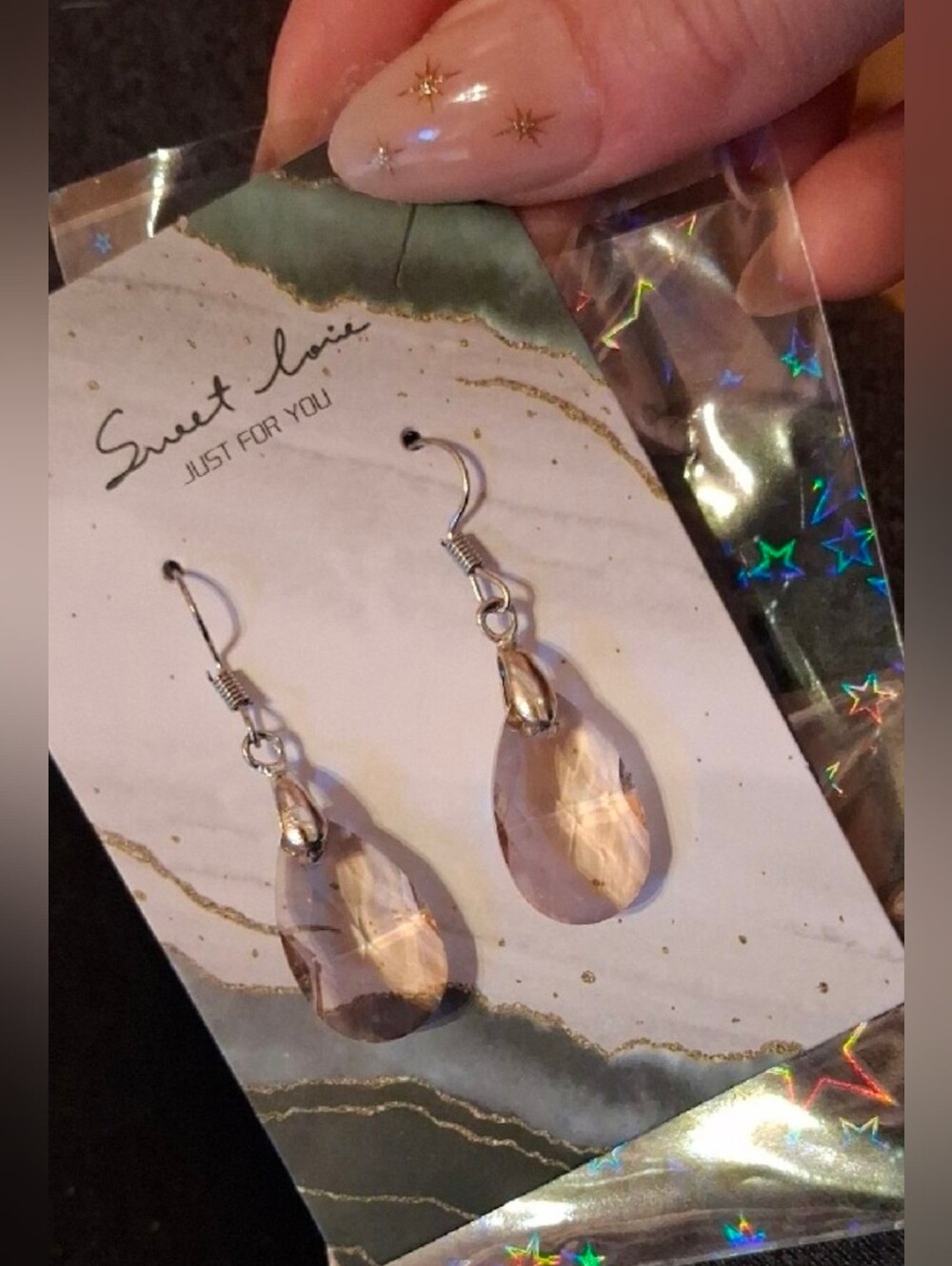 $8 Each Or Bundle 5/$20 Elegant Tan Teardrop Dangle Earrings